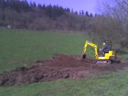 Steve and his minidigger * 640 x 480 * (64KB)